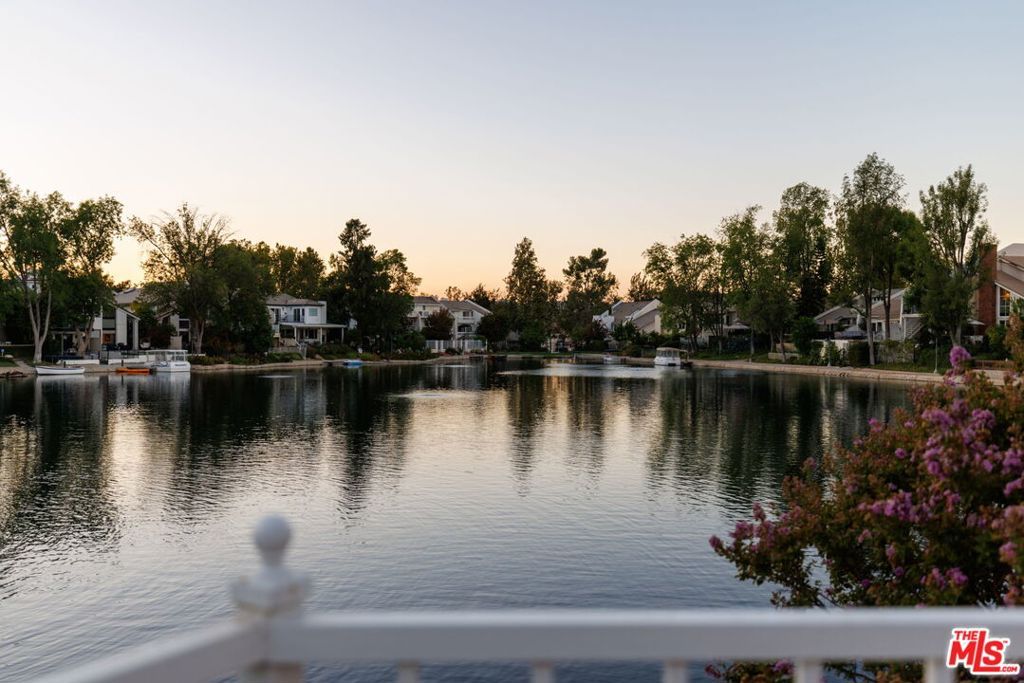 4707 Park Olivo N, Calabasas, CA 91302 — photo 4