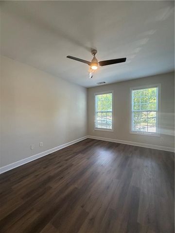 6035 Bayrose Circle, East Point, GA 30344