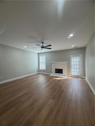 6035 Bayrose Circle, East Point, GA 30344