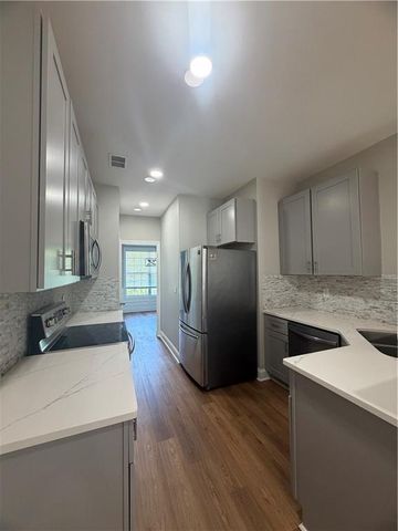 6035 Bayrose Circle, East Point, GA 30344