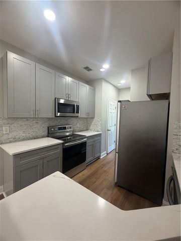 6035 Bayrose Circle, East Point, GA 30344