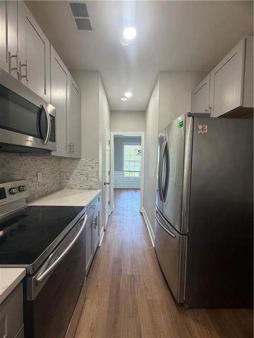 6035 Bayrose Circle, East Point, GA 30344