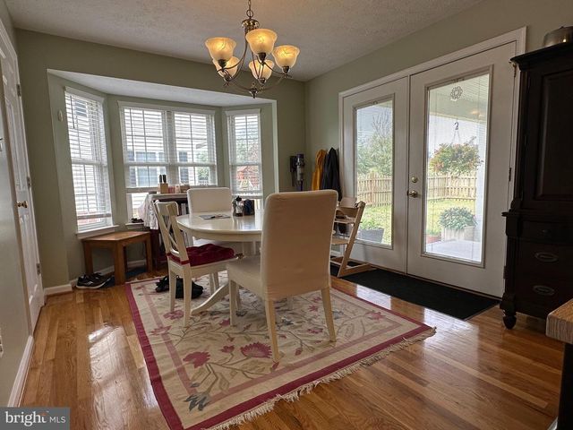2043 STONELEIGH DR, Winchester, VA 22601