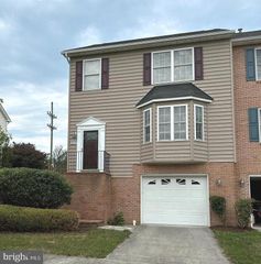 2043 STONELEIGH DR, Winchester, VA 22601
