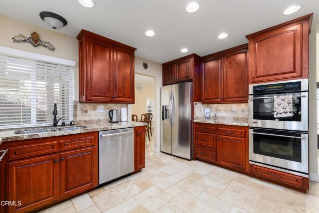 2111 Calaveras Drive, Camarillo, CA 93010