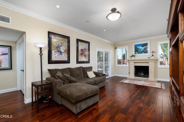 2111 Calaveras Drive, Camarillo, CA 93010