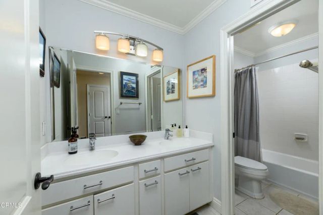 2111 Calaveras Drive, Camarillo, CA 93010