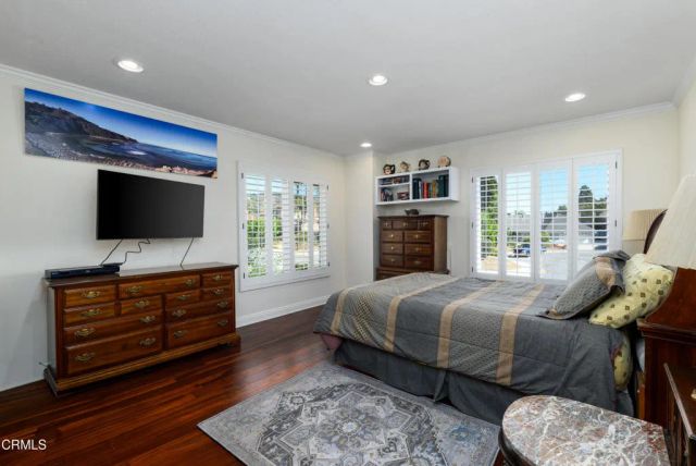 2111 Calaveras Drive, Camarillo, CA 93010