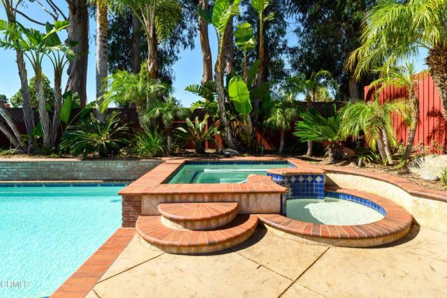 2111 Calaveras Drive, Camarillo, CA 93010