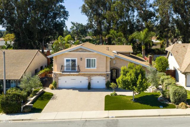 2111 Calaveras Drive, Camarillo, CA 93010