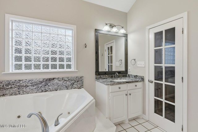 518 Castlewoods Boulevard, Brandon, MS 39047