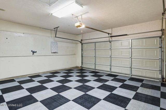 518 Castlewoods Boulevard, Brandon, MS 39047