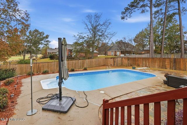 518 Castlewoods Boulevard, Brandon, MS 39047