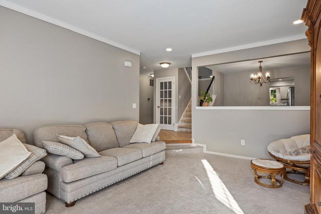 23 HILLTOP LN, Medford, NJ 08055