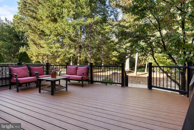 23 HILLTOP LN, Medford, NJ 08055