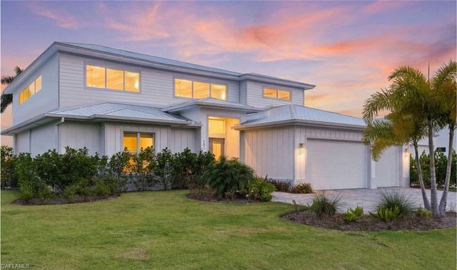 1359 Granada BLVD, Naples, FL 34103