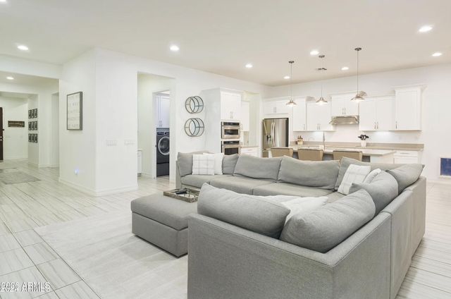 20051 E MAYA Road, Queen Creek, AZ 85142