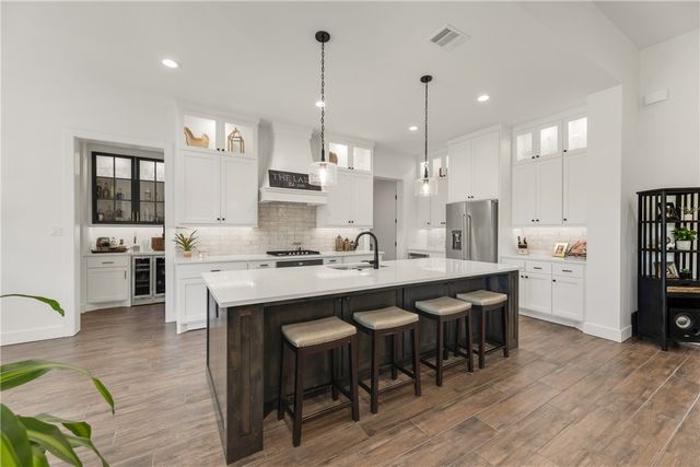 3901 Brownway Court, College Station, TX 77845