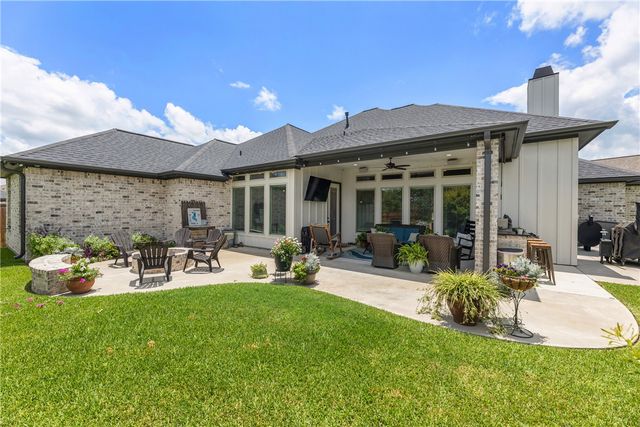 3901 Brownway Court, College Station, TX 77845