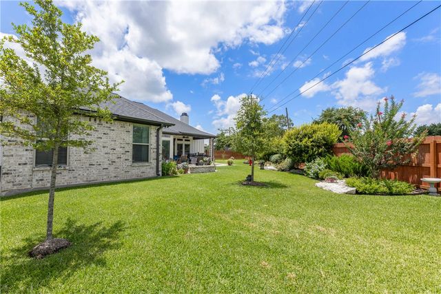 3901 Brownway Court, College Station, TX 77845