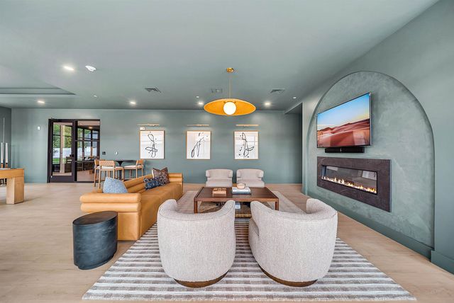 80 Constitution Ave Unit 219, Portsmouth, NH 03801