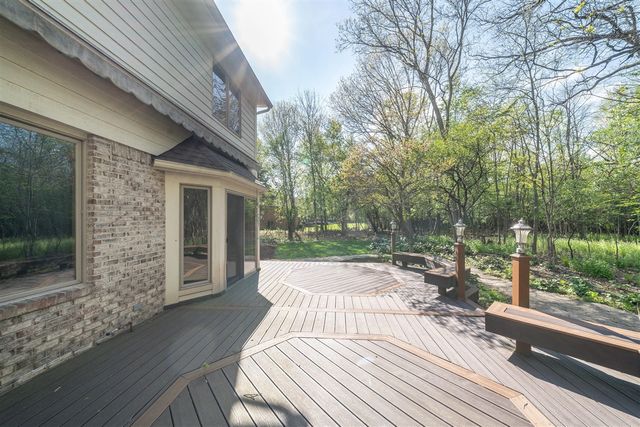 34554 Quaker Valley Road, Farmington Hills, MI 48331