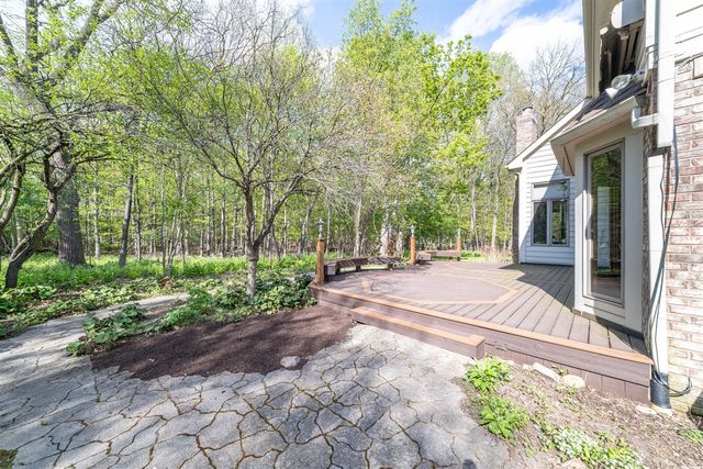 34554 Quaker Valley Road, Farmington Hills, MI 48331
