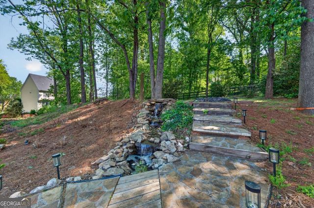 134 Ardsley Run, Canton, GA 30115