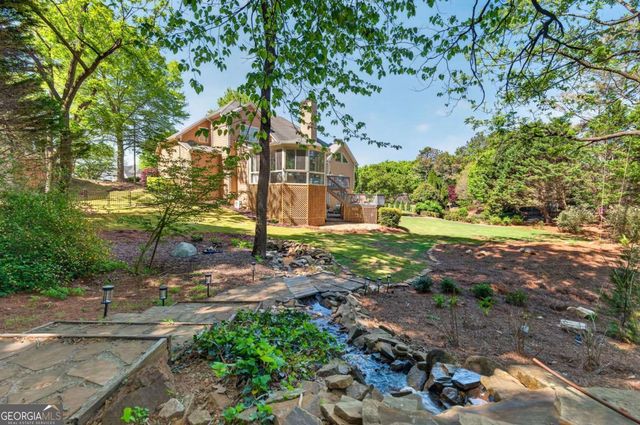 134 Ardsley Run, Canton, GA 30115