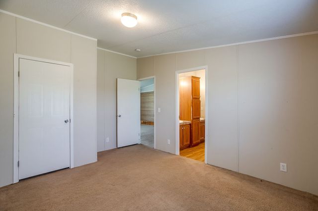 6004 Black Springs Lane, Joshua, TX 76058