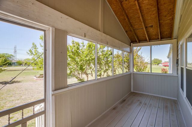 6004 Black Springs Lane, Joshua, TX 76058