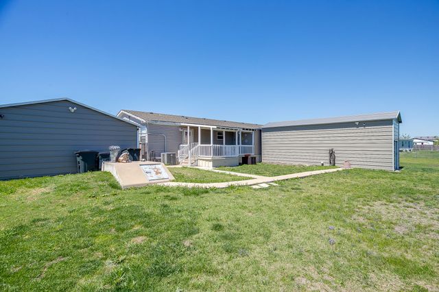 6004 Black Springs Lane, Joshua, TX 76058
