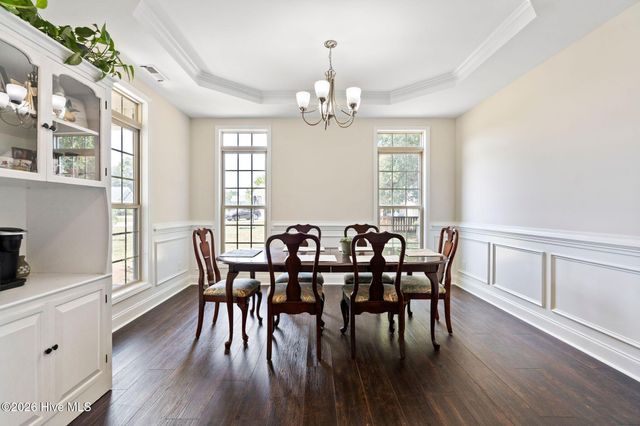 107 Camelot Drive, Holly Ridge, NC 28445