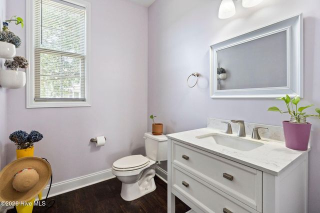 107 Camelot Drive, Holly Ridge, NC 28445