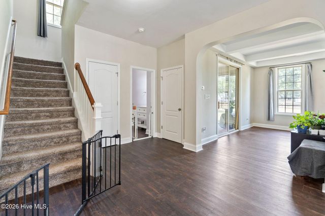 107 Camelot Drive, Holly Ridge, NC 28445