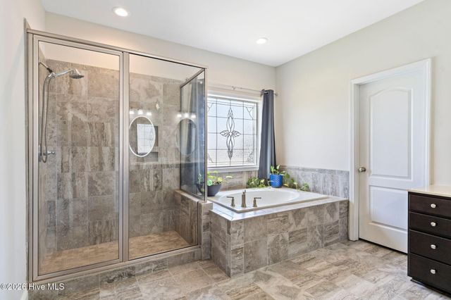 107 Camelot Drive, Holly Ridge, NC 28445