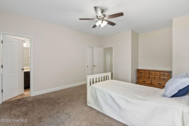 107 Camelot Drive, Holly Ridge, NC 28445