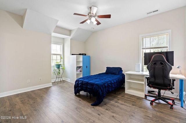 107 Camelot Drive, Holly Ridge, NC 28445