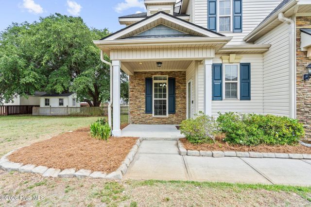 107 Camelot Drive, Holly Ridge, NC 28445