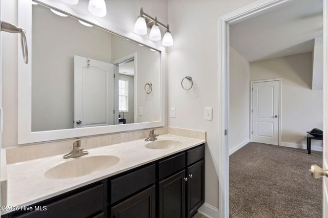107 Camelot Drive, Holly Ridge, NC 28445