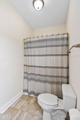 107 Camelot Drive, Holly Ridge, NC 28445