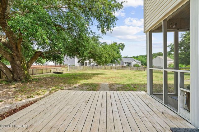 107 Camelot Drive, Holly Ridge, NC 28445