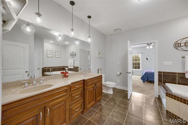 10226 Brushy Run Road, Potosi, MO 63664