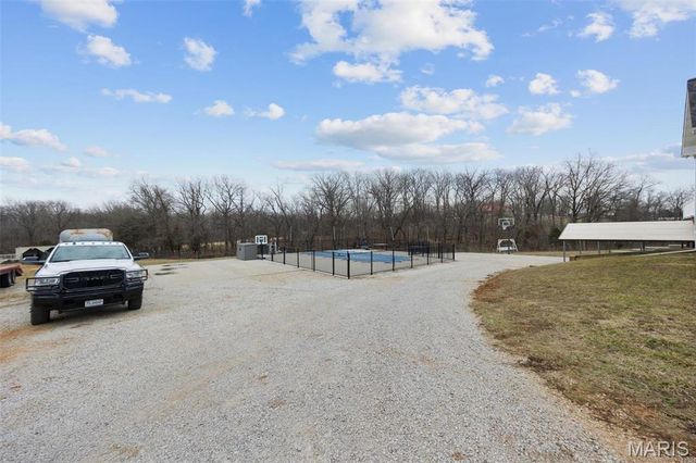 10226 Brushy Run Road, Potosi, MO 63664