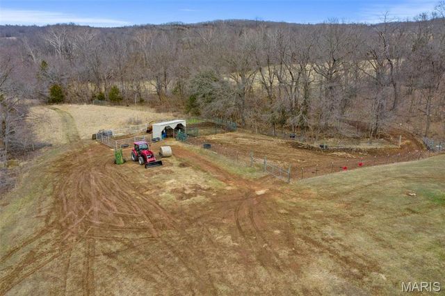 10226 Brushy Run Road, Potosi, MO 63664