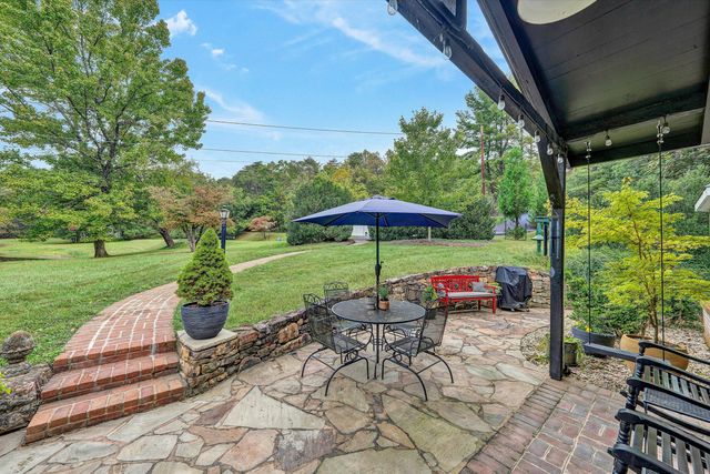 400 Walnut RD, Salem, VA 24153
