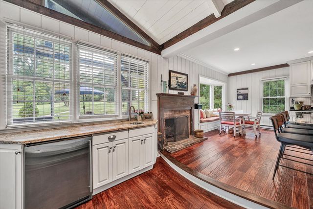 400 Walnut RD, Salem, VA 24153