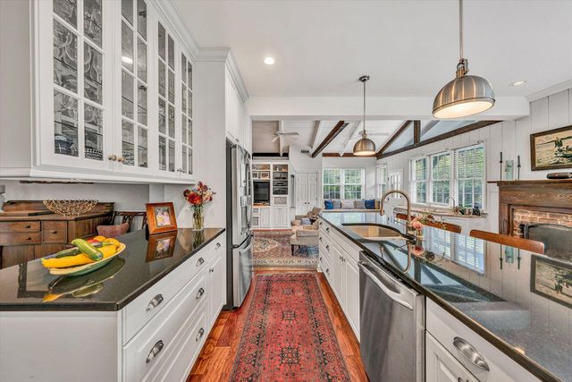 400 Walnut RD, Salem, VA 24153