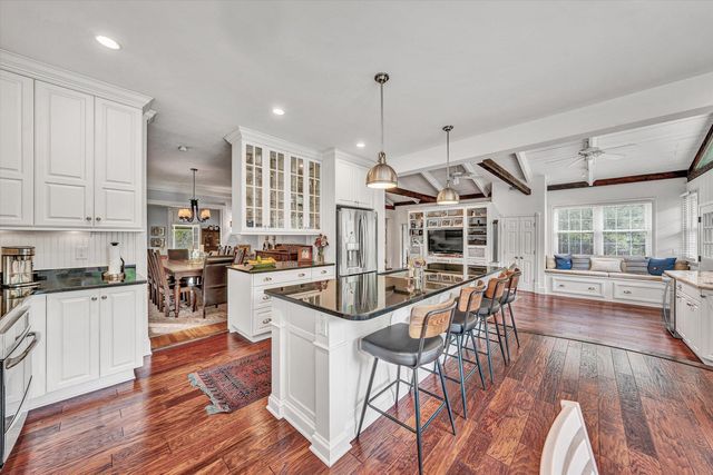 400 Walnut RD, Salem, VA 24153