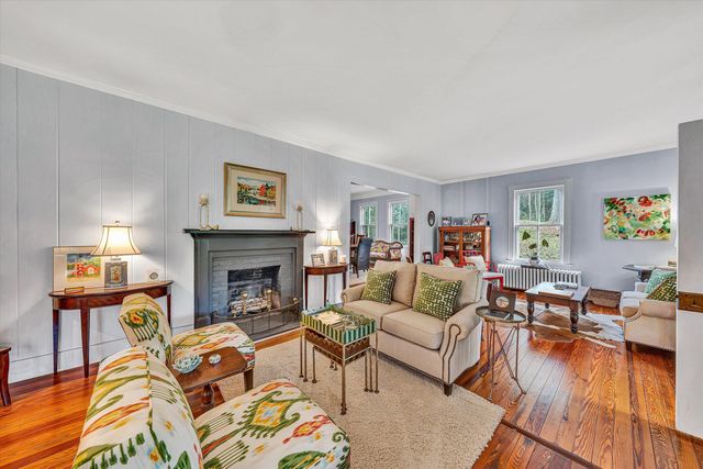 400 Walnut RD, Salem, VA 24153
